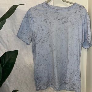 Men’s Abercrombie and Fitch tshirt